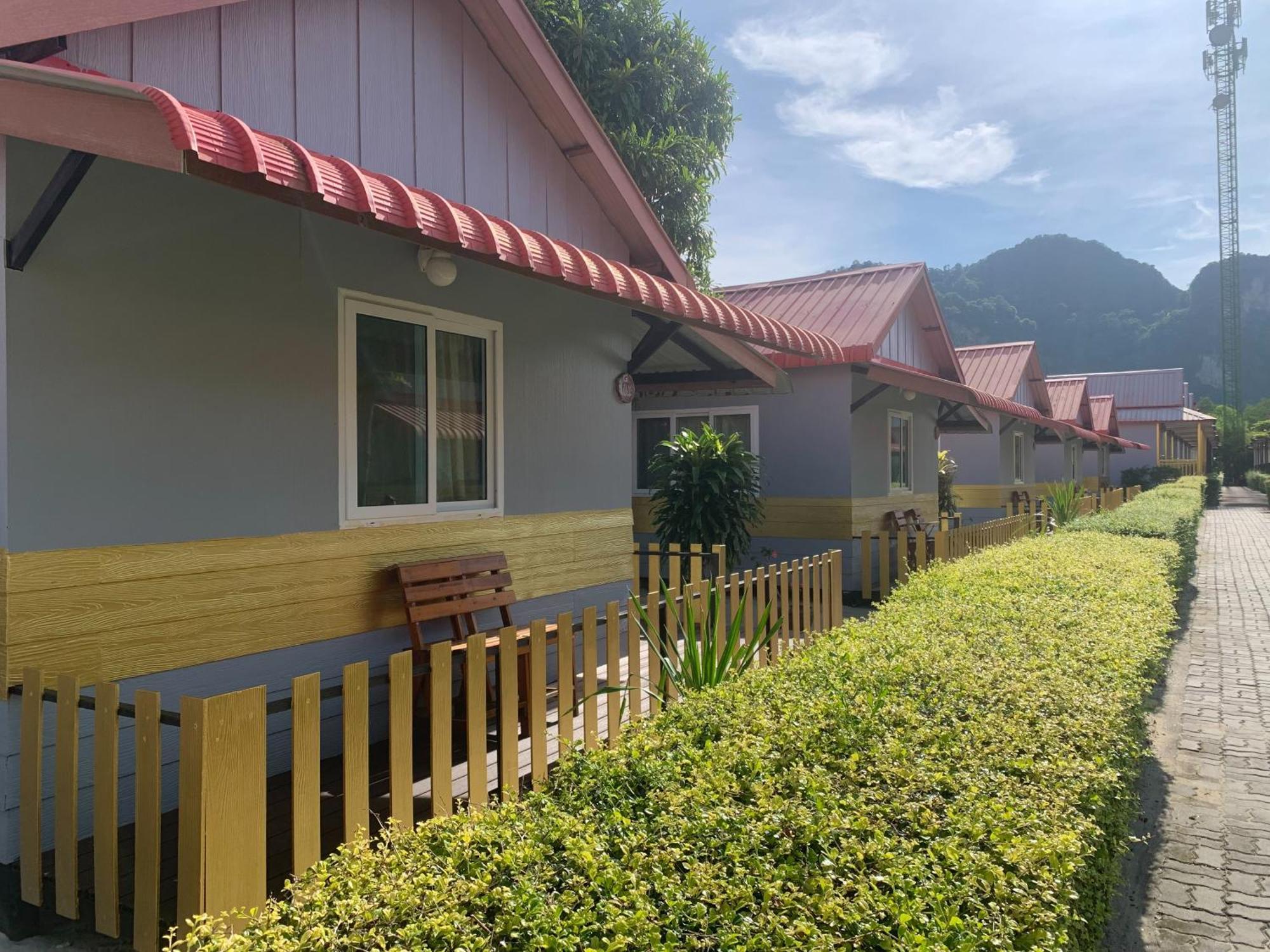 Phi Phi Ba Kao Bay Resort Extérieur photo