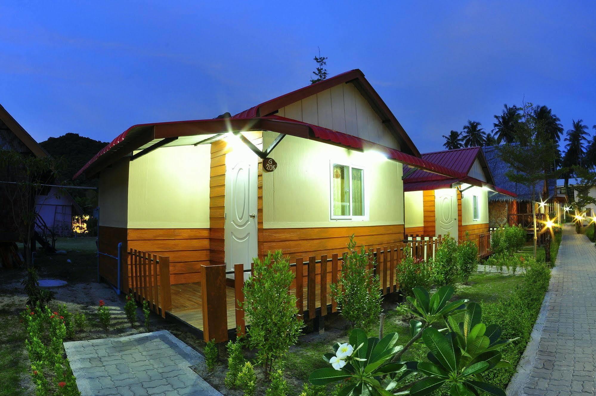 Phi Phi Ba Kao Bay Resort Extérieur photo