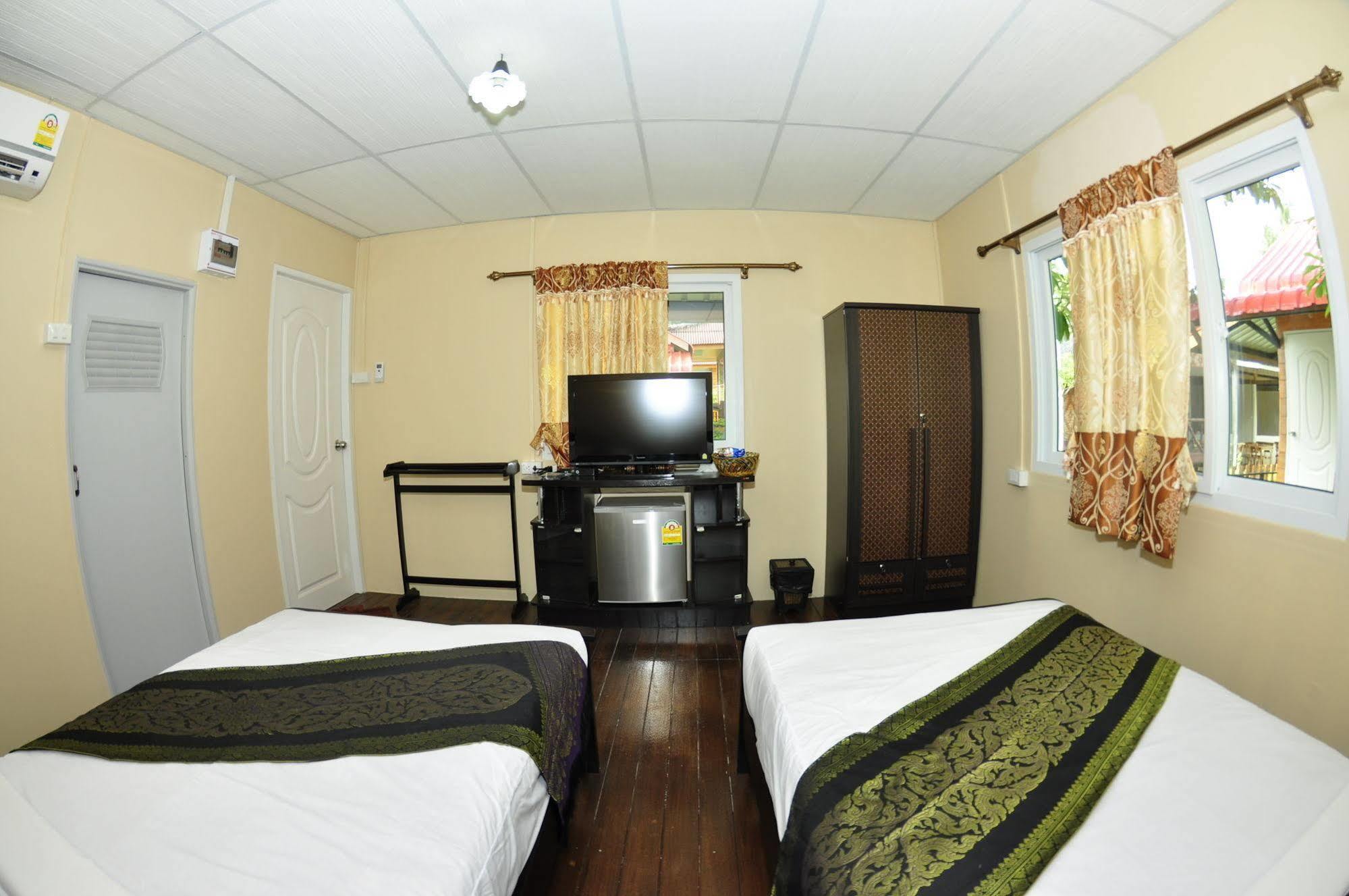 Phi Phi Ba Kao Bay Resort Extérieur photo
